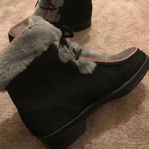 Suede boots